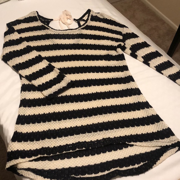 Navy and cream stripped see thru sweater - Picture 1 of 1